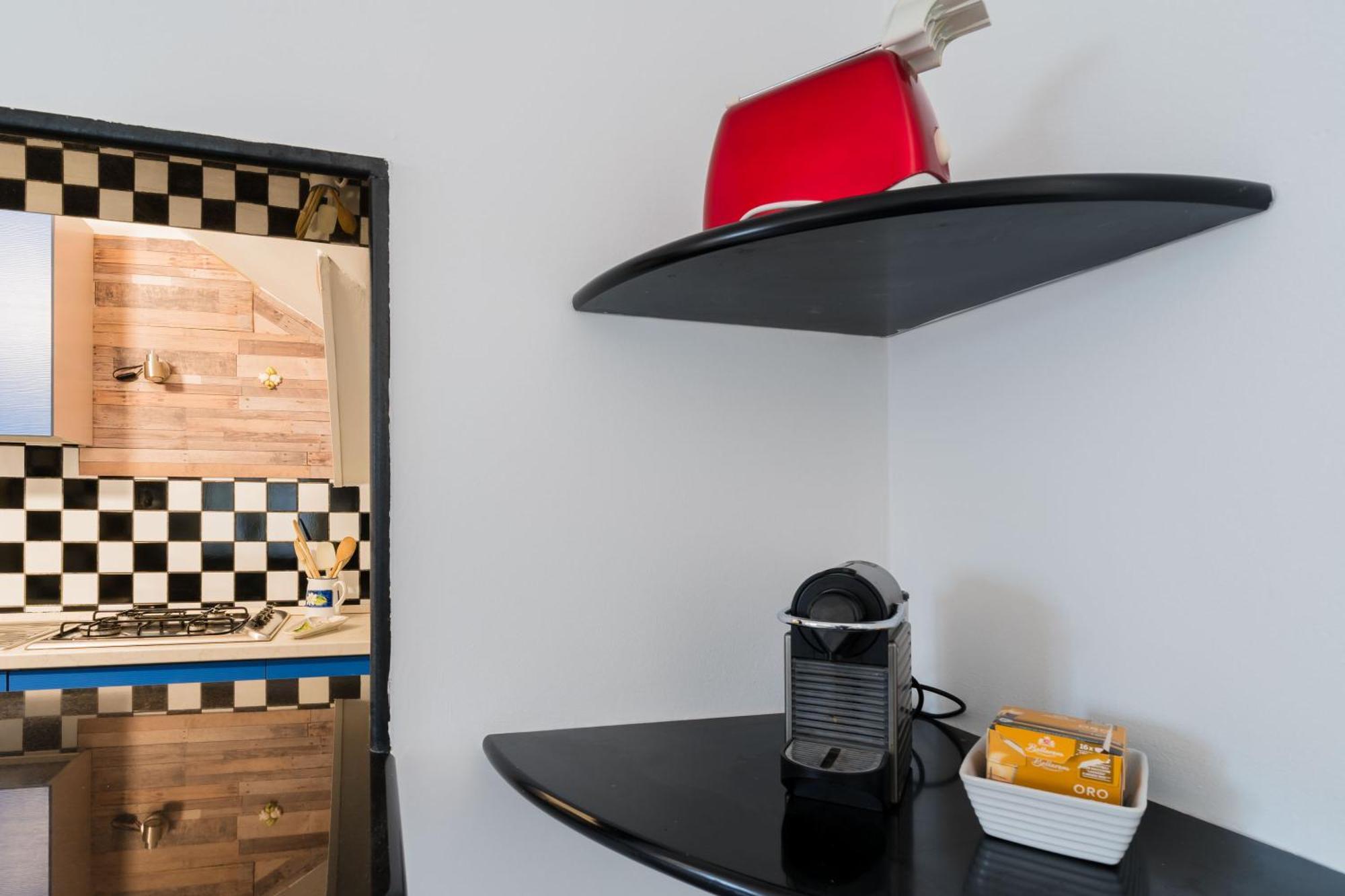 Intera Casa Ad Uso Esclusivo Con 3 Camere 2 Bagni Giardino Wifi Parcheggio Lavatrice Microonde Barbecue Macchina Caffe Tuglie Buitenkant foto
